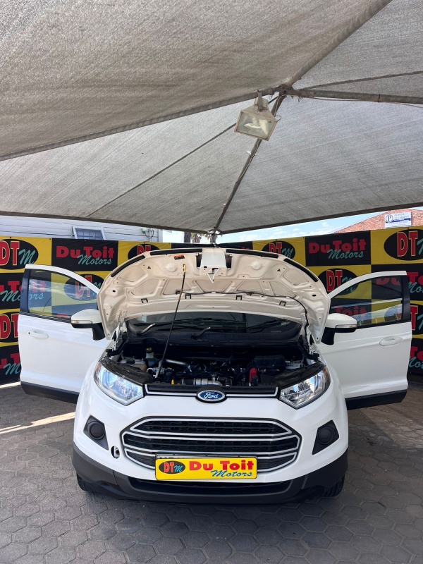 
								2014 Ford Eco Sport full									