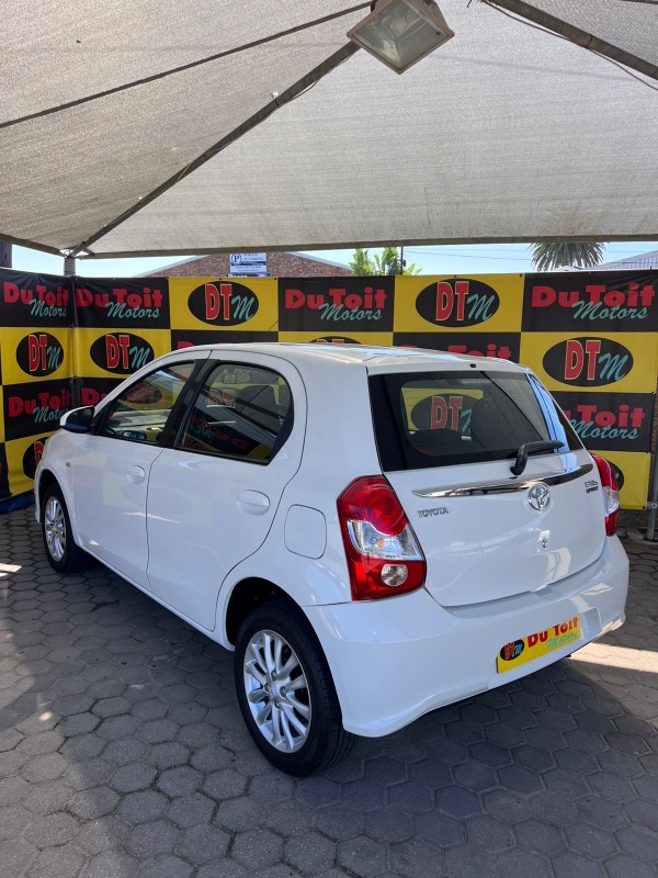 
								2019 Toyota Etios full									