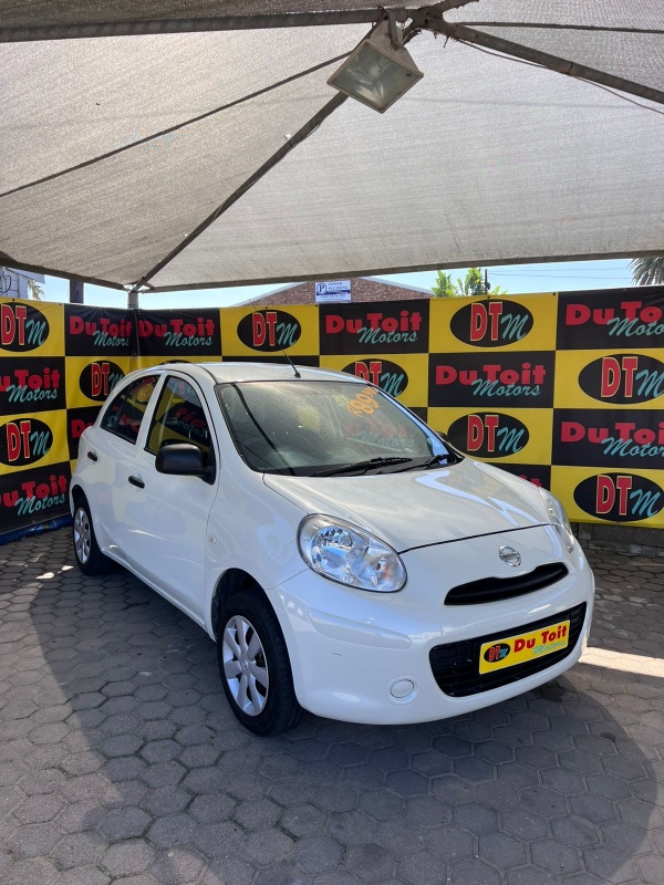 
								2011 Nissan Micra full									