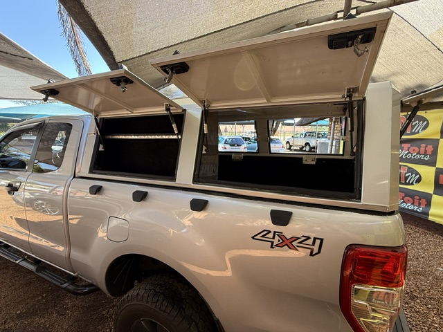 
								2014 Ford Ranger 3.2 TDCi XLS 4×4 Auto SuperCab full									