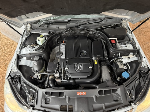 
								2012 Mercedes-Benz C-Class C 180 BE Classic Auto full									