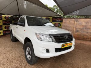 2016 Toyota Hilux 2.5 D-4D SRX Raised Body Single-Cab
