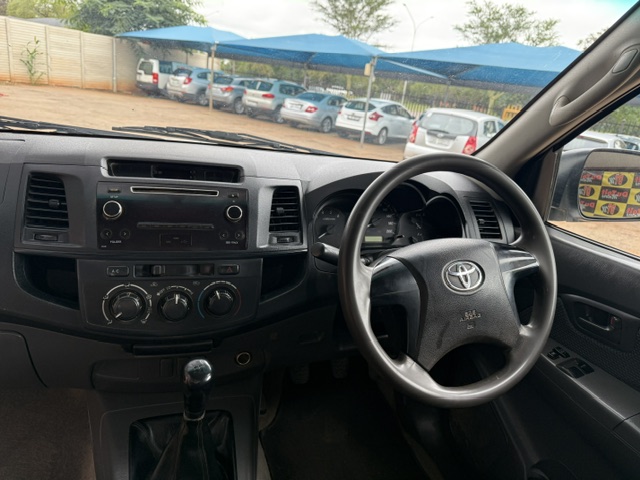 
								2016 Toyota Hilux 2.5 D-4D SRX Raised Body Single-Cab full									