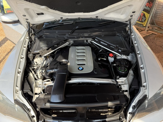 
								2010 BMW X5 xDrive30d Auto full									