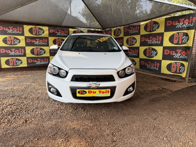 
								2014 Chevrolet Sonic 1.6 LS Hatch full									