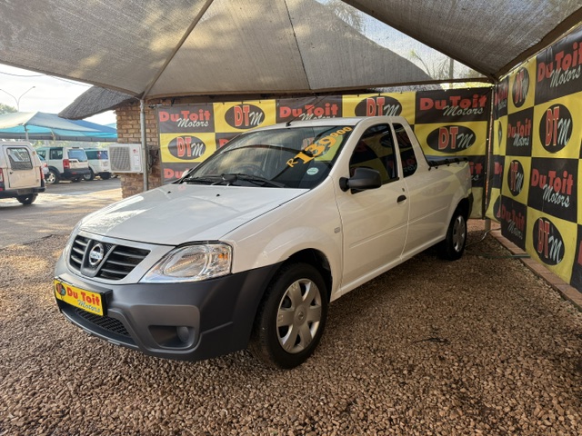 
								2019 Nissan NP200 1.6 A/C Safety Pack full									