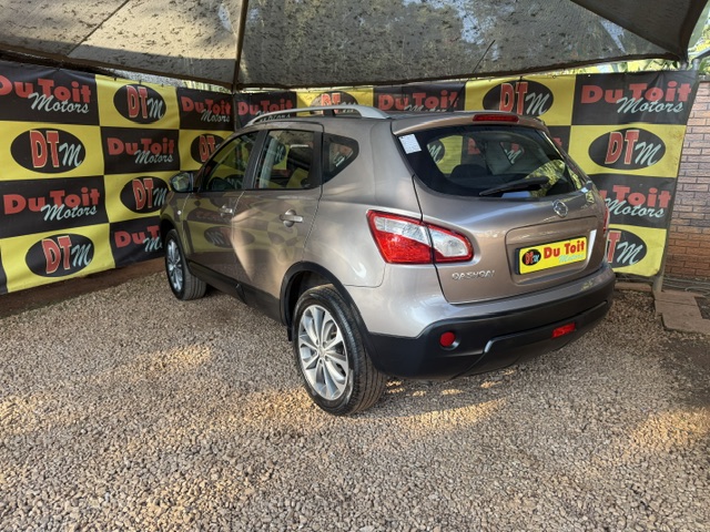 
								2012 Nissan Qashqai 2.0 Acenta full									