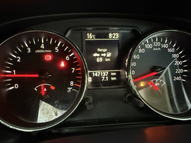 
								2012 Nissan Qashqai 2.0 Acenta full									
