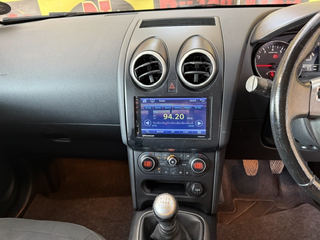 
								2012 Nissan Qashqai 2.0 Acenta full									