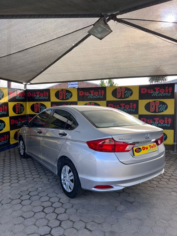 
								2014 HONDA BALLADE 1.5 full									