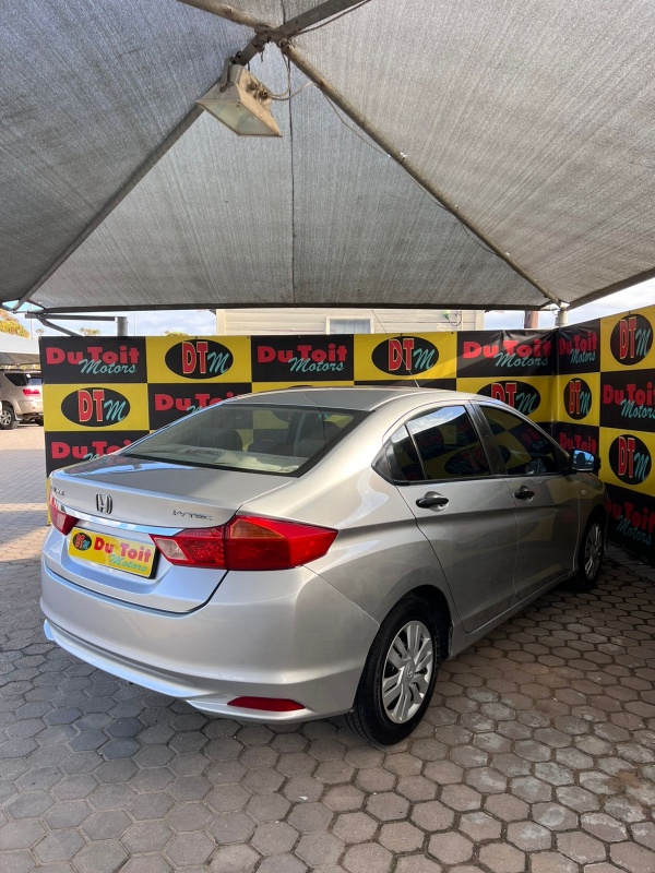 
								2014 HONDA BALLADE 1.5 full									