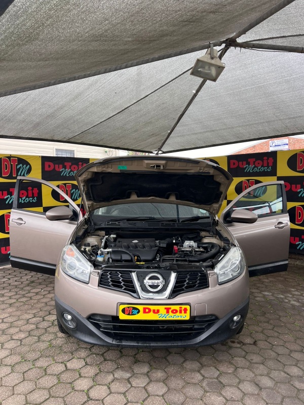 
								2012 NISSAN QASHQAI 2.0 full									