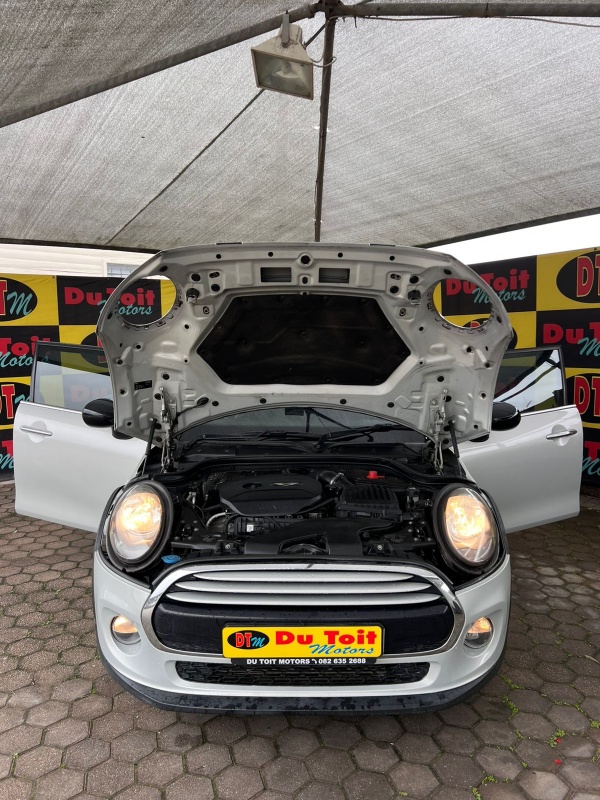 
								2015 MINI COOPER XS25 full									