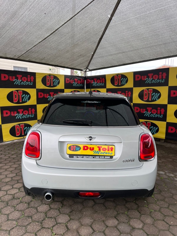 
								2015 MINI COOPER XS25 full									