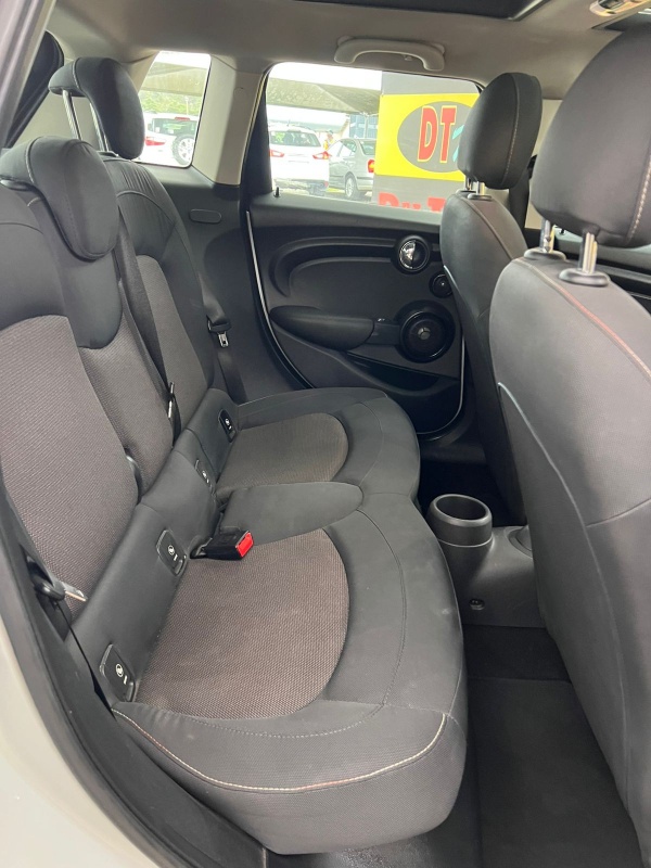 
								2015 MINI COOPER XS25 full									