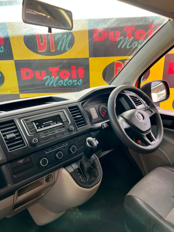 
								2017 VW TRANSPORTER 2.0 TDI full									