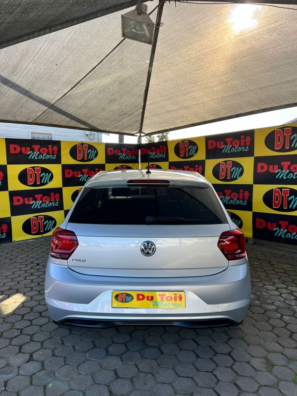 
								2019 VW POLO TSI full									