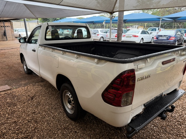 
								2018 Toyota Hilux 2.4 GD-6 SR Single-Cab full									