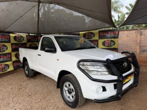 2012 Toyota Hilux 2.5 D-4D SRX Raised Body Single-Cab