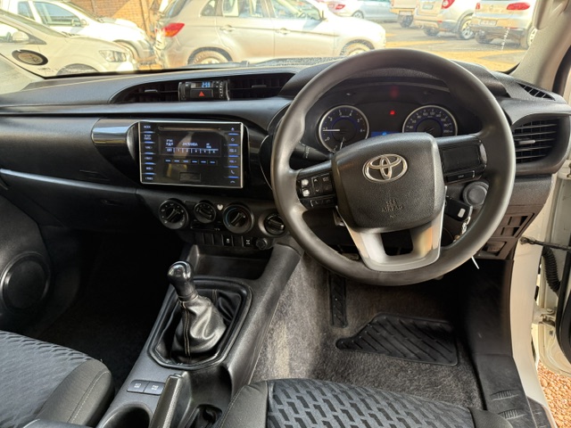 
								2018 Toyota Hilux 2.4 GD-6 SRX 4×4 Single-Cab full									