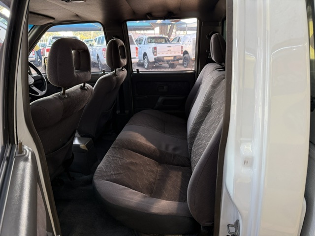 
								1997 Isuzu KB280 Double-Cab full									