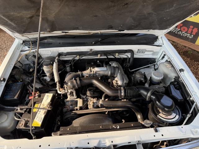 
								1997 Isuzu KB280 Double-Cab full									