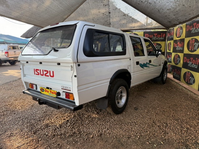 
								1997 Isuzu KB280 Double-Cab full									