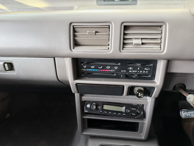 
								1997 Isuzu KB280 Double-Cab full									
