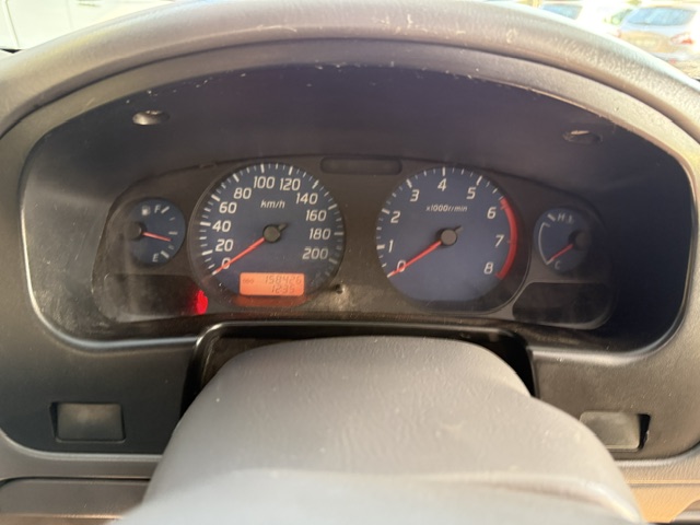 
								2011 Nissan NP300 Hardbody 2.0 S full									