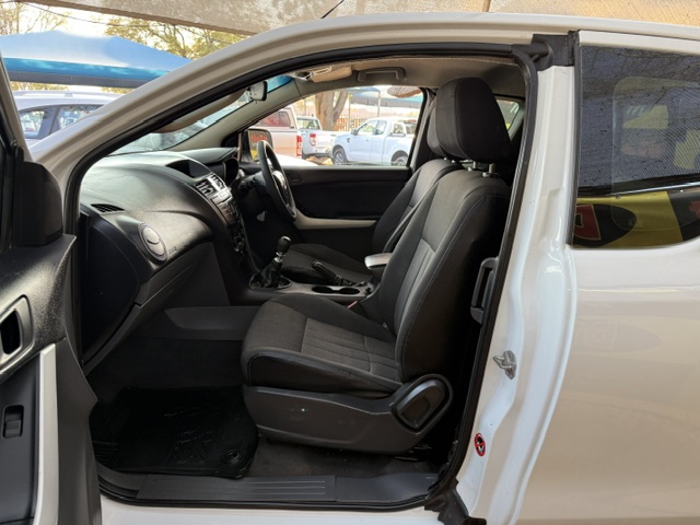 
								2014 Mazda BT-50 2.2 FreeStyle Cab SLX full									