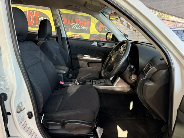 
								2013 Subaru Forester 2.5 X Auto full									