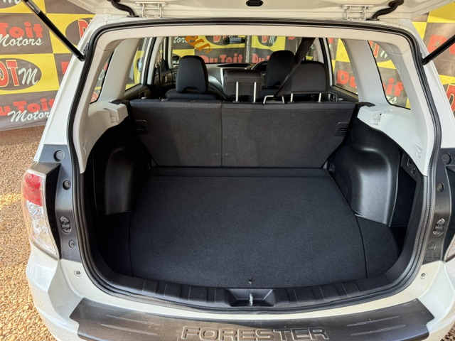 
								2013 Subaru Forester 2.5 X Auto full									