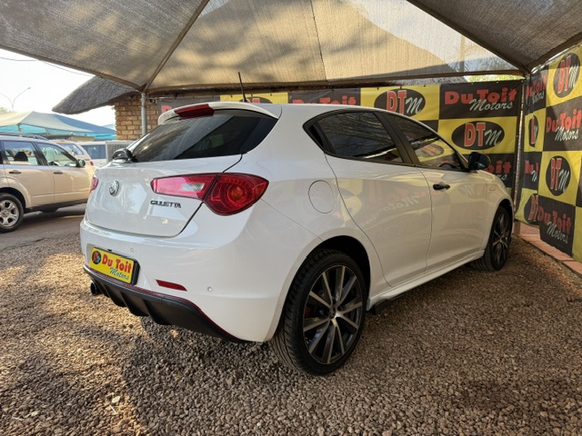 
								2021 Alfa Romeo Giulietta 1.4T Sprint Auto full									