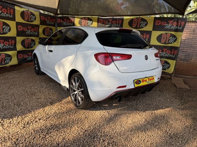 
								2021 Alfa Romeo Giulietta 1.4T Sprint Auto full									