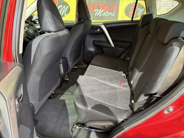 
								2013 Toyota RAV4 2.2 D-4D GX full									