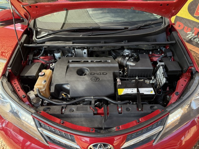 
								2013 Toyota RAV4 2.2 D-4D GX full									