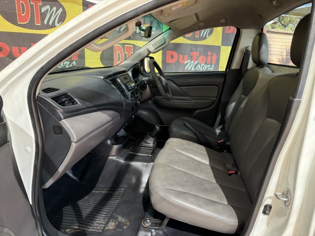 
								2017 Fiat Fullback 2.4 MPi Single-Cab full									