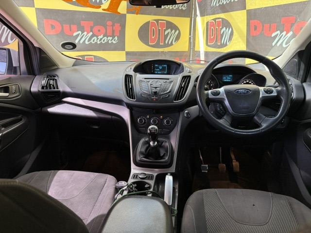 
								2014 Ford Kuga 1.6 EcoBoost Ambiente full									