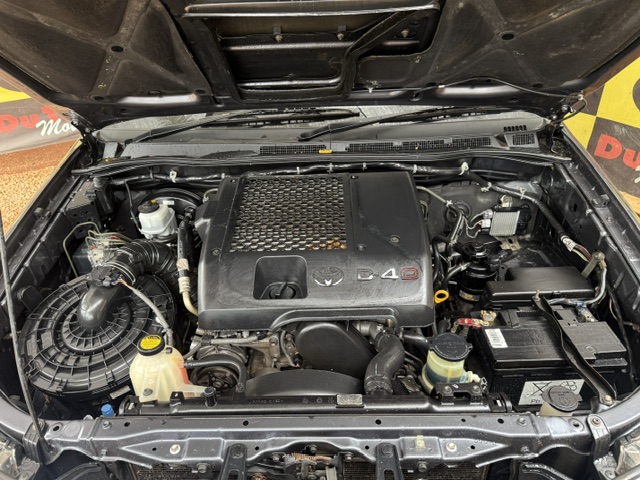 
								2012 Toyota Hilux 3.0 D-4D Raider Raised Body Double-Cab full									
