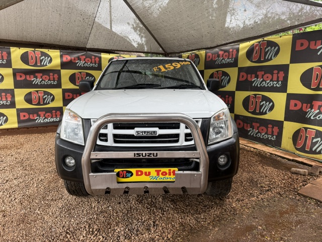 
								2010 Isuzu KB 250 full									