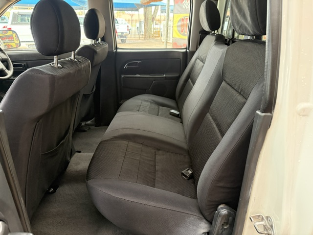 
								2010 Isuzu KB 250 full									