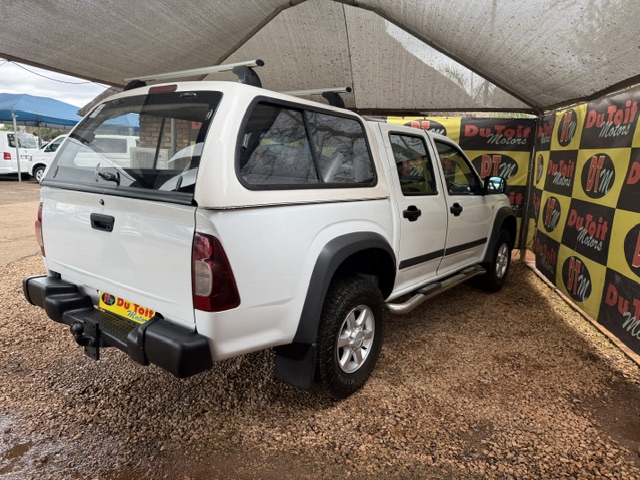 
								2010 Isuzu KB 250 full									