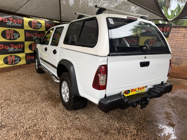 
								2010 Isuzu KB 250 full									