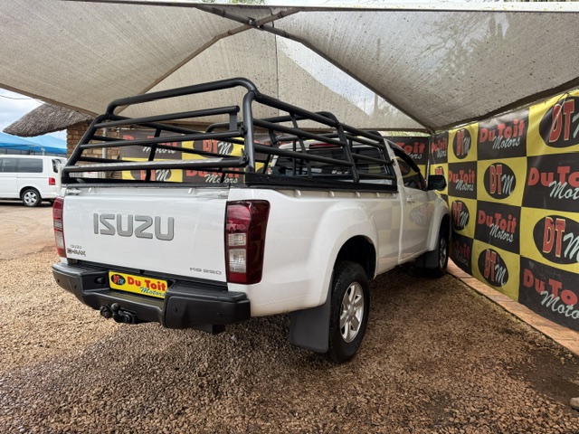 
								2015 Isuzu KB 250 D-Teq LE Single-Cab full									
