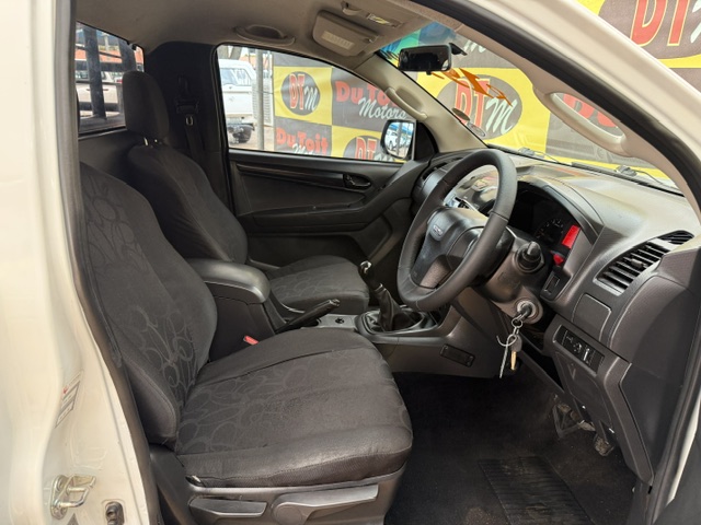
								2015 Isuzu KB 250 D-Teq LE Single-Cab full									